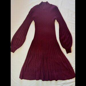 MAX STUDIO BELL SLEEVE, TURTLE NECK, BURGUNDY SWEATER DRESS, XS